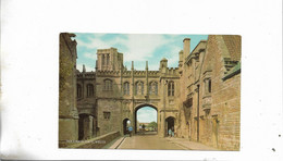 The Chain Gate Wells - Wells