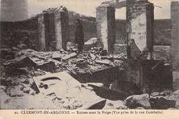 CPA - 55 - CLERMONT EN ARGONNE - Ruines Sous La Neige - Vue Prise De La Rue Gambetta - Editions Clergue PARIS - Clermont En Argonne