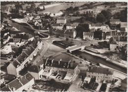 Le Chesne - Centre Bourg Et Canal -Vue Aérienne  (F.5955) - Le Chesne