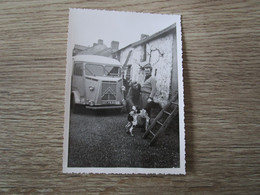 PETITE  PHOTO 44 LE GAVRE ? LA CHEVALLERAIS ? CAMION CITROEN TUBE COUPLE CHIEN - Le Gavre