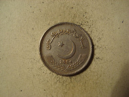 MONNAIE PAKISTAN 5 ROUPIES 2004 - Pakistan