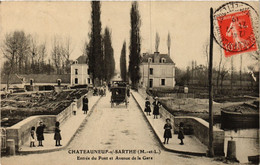 CPA CHATEAUNEUF-sur-SARTHE - Entrée Du Pont Et Avenue De (296860) - Chateauneuf Sur Sarthe