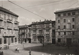 ITALIE - BUSTO ARSIZIO - Piarra Garibaldi (10x15) - Busto Arsizio