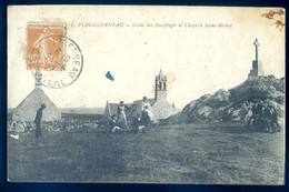 Cpa Du 29 Plouguerneau -- Croix Des Naufragés Et Chapelle Saint Michel   AOUT22-33 - Plouguerneau