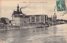 CPA - FRANCE - 91 - CORBEIL - L'Hôtel De Ville Et Les Moulins - HS - Corbeil Essonnes