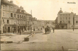 Montmédy * La Place Centrale * épicerie Centrale * Boulangerie Pâtisserie * Café De La Place GRAVIS * Cachet Militaire - Montmedy