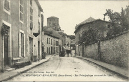 SECONDIGNY EN GATINE ( Deux-Sèvres ), Rue Principale ( En Arrivant De L'Absie ) , µ - Secondigny