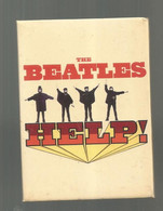 Magnet, Musique & Musiciens, 90 X 65mm, THE BEATLES, HELP, A Beatles Product, 2009, Apple Corps Ltd., Frais Fr 3.35 E - Magnets