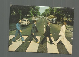 Magnet, Musique & Musiciens, 90 X 65mm, THE BEATLES,  A Beatles Product 2009,Apple Corps Ltd., Frais Fr 3.35 E - Magnets