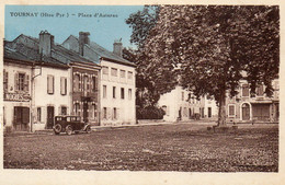 CPA -  TOURNAY  (65)   Place  D' Aslarac -   Magasin Nogues - Tournay