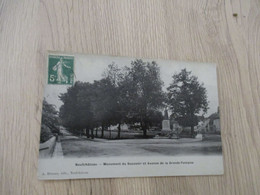 CPA 88 Vosges Neufchâteau Monument Du Souvenir Et Avenue De La Grande Fontaine édition Héraux - Neufchateau