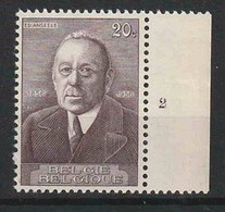 Belgie OCB 997 ** MNH Met Plaatnummer 2. - ....-1960