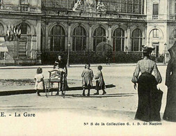 St Nazaire * La Gare * Landau Ancien Pram Kinderwagen Nounou Nourrice Bébé Enfant - Bouguenais