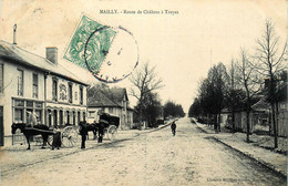 Mailly * La Route De Châlons Et Troyes * Hôtel St éloi * Attelage - Mailly-le-Camp