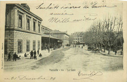 Marseille * La Place De La Gare * Ligne Chemin De Fer - Quartier De La Gare, Belle De Mai, Plombières