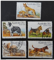 LOTE 1527   ///  (C125) Australie, Série Complète YT 689/693 Oblitérée , Chiens (1980)   //   CATALOG/COTE: 4,50€ - Used Stamps