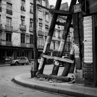 Scène De Vie, Paris Années 50,tirage Argentique Réalisé à Partir Du Négatif  Format 30 Cm/30 Cm - Persons