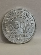50 CENTIMES FRANCISQUE 0,7 G 1944 B BEAUMONT-LE-ROGER ETAT FRANCAIS  / FRANCE - 50 Centimes