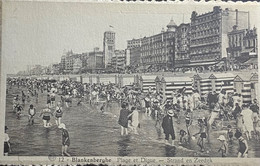 Blankenberge Het Strand En De Dijk Niet Gelopen - Blankenberge