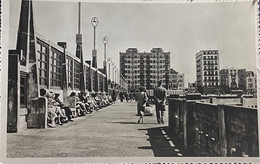 Blankenberge De Pier En Zeedijk Gelopen 1959 - Blankenberge