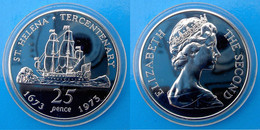 ST. HELENA 25 P 1973 ARGENTO VELIERO NAVE TERCENTENARY OF THE GRANTING OF THE ROYAL CHARTER PESO 28,20 TITOLO 925 CONSER - Saint Helena Island