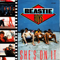 * 7" *  BEASTIE BOYS - SHE'S ON IT (Europe 1985 MISPRINT!!) - Rap En Hip Hop