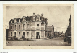 18. PREVERANGES . L HOTEL RANDIN .  . LE PERSONNEL . VOITURE  ( Carte Froisse ) - Préveranges