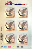South Africa - 2022 Road To Democracy Dove Sheet Original Printing Yellow Back  (**) - Ungebraucht
