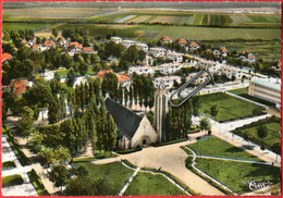 F2021  CP  TAVAUX-CITES   (Jura)   L'Eglise Sainte-Anne - Vue Aérienne  ++++++++ - Tavaux
