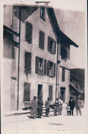 Lavigny VD, Famille Devant La Maison (25) - Lavigny