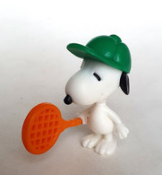 FIGURINE KINDER PEANUTS 1993 SNOOPY TENNISMEN RAQUETTE DE TENNIS 6 - Andere & Zonder Classificatie