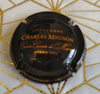 PLAQUE DE MUSELET DE CHAMPAGNE " CHARLES MIGNON GRAND CRU - CUVEE COMTE DE MARNE " OR ET NOIR - Mignon, Charles