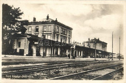 T2 Érsekújvár, Nové Zámky; Nadrazie / Vasútállomás / Railway Station - Unclassified