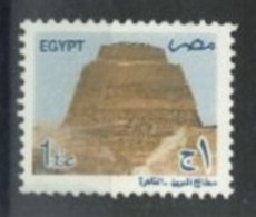 EGYPT - 2002 - SNEFRU'S PYRAMID STAMP, SG # 2237a, UMM(**).. - Neufs