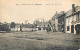 CPA 64 Pyrénées Atlantiques Basses Le Boucau La Place Et La Tour Des Signaux Epicerie Mercerie Charcuterie - Boucau