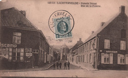 Belgique - LICHTERVELDE Rue De La Poterie - Animé - Carte Postale Ancienne - - Lichtervelde