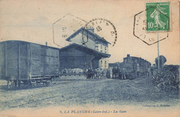 La Planche * La Gare Du Village * Train Locomotive Wagons * Ligne Chemin De Fer - Ancenis