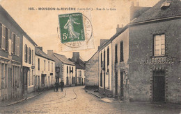 ¤¤  -   MOISDON-la-RIVIERE   -   Rue De La Grée   -  Hôtel Du " LION D'OR " Maison " J. HALET "     -   ¤¤ - Moisdon La Riviere