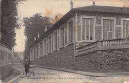 FRANCE - 94 - SUCY EN BRIE - Rue Du Chemin De Fer - Les écoles - Enfant - Carte Postale Ancienne - Sucy En Brie