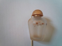 Miniature Yves Rocher ,Rose Ispahan,7,5 Ml, Vide. - Miniatures Modernes Vides