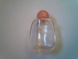 Miniature Yves Rocher ,Milrose,7,5 Ml, Vide. - Miniaturflesjes (leeg)