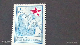 TÜRKEY--YARDIM PULLARI-1940-50  ÇOCUK ESİRGEME  1K DAMGASIZ - Timbres De Bienfaisance