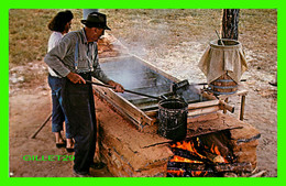 SMOLY MOUNTAINS NATIONAL PARK, TN - SORGHUM-MOLASSES-MAKING IN CADES COVE - W, M, CLINE CO - - Smokey Mountains