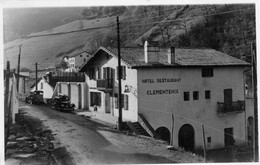 CPSM -  Arnéguy  (64)  Hotel - Restaurant  Clémenténia  ( Voitures Anciennes) - Arnéguy