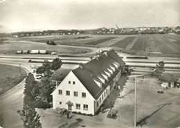 Leipheim Krs Günzburg 1956 Privatkarte " Altes Autobahn-Resthaus Und Hotel " Ansichtskarte - Guenzburg