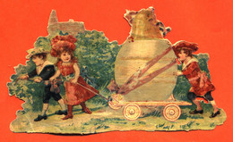 CHROMO DECOUPI Gaufré " Enfants Trainant Un Chariot Avec Oeuf Et Cloche " - Motif 'Pâques'