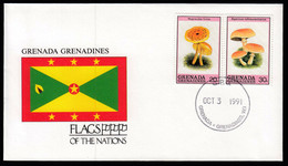 Grenada Grenadines 1991 / Flag, Flags Of The Nations / Mushrooms - Sobres