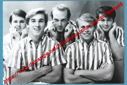 658> < THE BEACH BOYS > Foto Riproduzione - Periodo Originale: 1965 - Photos