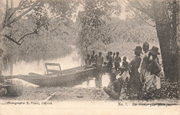 Congo - En Route Par Pirogue - N°7 -  R Visser - Carte Postale Ancienne - - Other & Unclassified