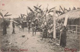 Congo - Habitants D'un Village - Animé - N°22 -  R Visser - Carte Postale Ancienne - - Other & Unclassified